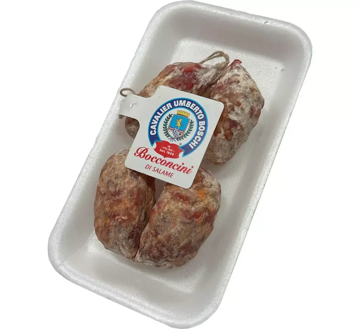 Geniet van de unieke ervaring van de stukjes Felino IGP-salami, met de hand gebonden en perfect voor bij het aperitief.