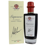 Scopri l'eleganza della bottiglia di condimento balsamico Saporoso Acetaia Malpighi, racchiusa in una scatola e prodotta con qualità artigianale italiana.