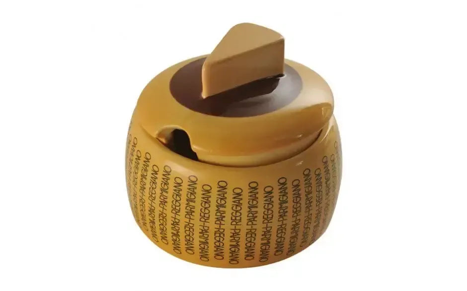 Un coperchio marrone ornato da una grafica dettagliata recante il testo 'Parmigiano Reggiano', simbolo dell'autenticità e tradizione italiana.