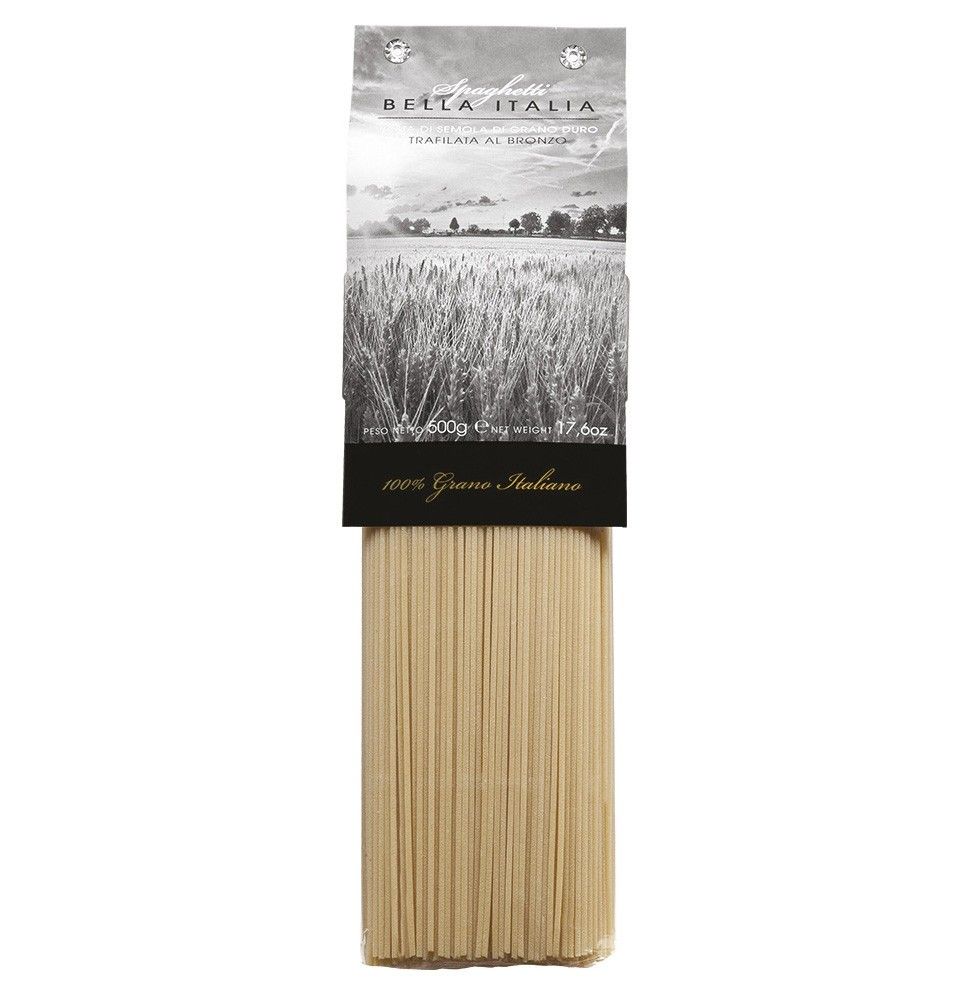 Spaghetti di semola, sinonimo della tradizione culinaria italiana, ideali per condimenti mediterranei, realizzati con 100% grano italiano.