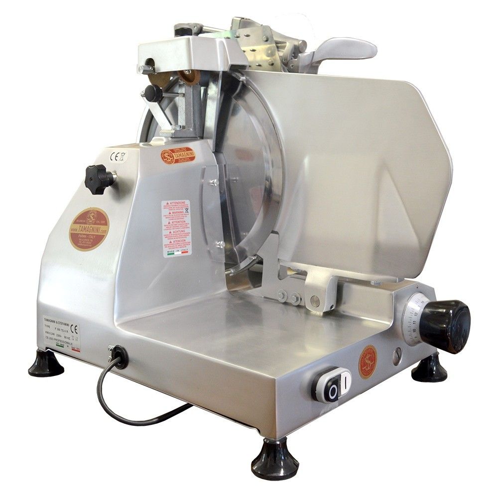 Un'Affettatrice Elettrica 300 TSV-R, dal design solido in acciaio, vanta una lama precisa per tagli uniformi di livello professionale.