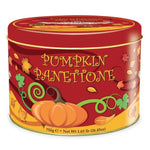 Scatola rossa decorata con motivi autunnali, etichettata 'Pumpkin Panettone'. Al suo interno, un delizioso panettone alla zucca del Chiostro di Saronno.