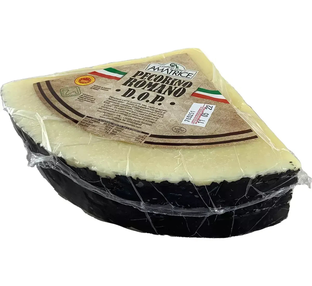 Delizioso Pecorino Romano DOP stagionato, presentato in un confezionamento con etichetta in italiano, dal colore crema e crosta scura.