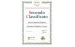 Tre pezzi di Parmigiano Reggiano DOP di 24 mesi, un prodotto montano dal sapore intenso e stagionatura impeccabile, premiato con il secondo posto da ALMA Caseus.