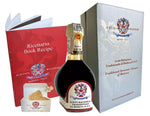 Aceto Balsamico Tradizionale di Modena DOP, affinato, in elegante confezione con ricettario. Regalo gourmet perfetto.
