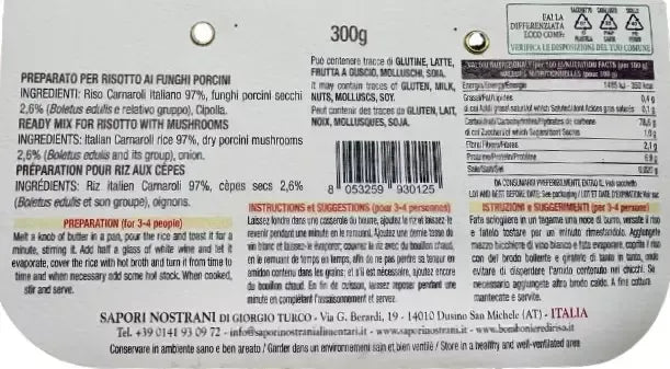 Una confezione di risotto ai funghi porcini vista dall'alto, con etichetta multilingue che elenca ingredienti e istruzioni.