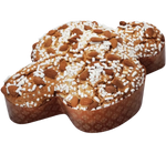 Un'invitante colomba pasquale dorata, arricchita con arancia candita, impreziosita da una croccante glassa alle mandorle e granella di zucchero. Festa per il palato.