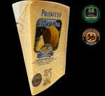 Parmigiano Reggiano stagionato 36 mesi del Caseificio Borgotaro, prodotto in montagna. Gusto ricco e friabile, privo di lattosio, di alta qualità.