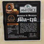 ma-trù pecorino di amatrice di caseificio storico amatrice in spicchi sottovuoto. l'etichetta indica gli ingredienti, gli allergeni,  i valori nutrizionali e come conservare e consumare questo formaggio