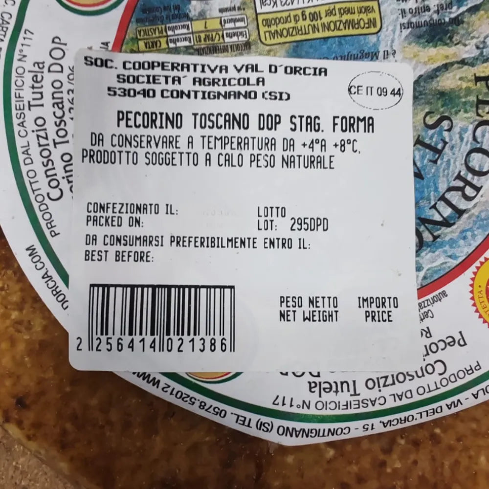 pecorino toscano intero stagionato prodotto da societa cooperativa val d'orcia società agricola che indica gli ingredienti e la scadenza